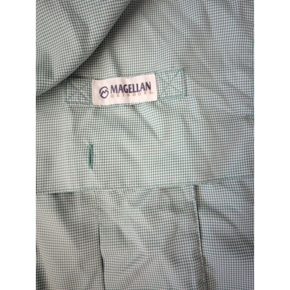 Magellan Outdoors Moisture Wicking Relaxed Fit 2XL Fish Gear Button Up - Picture 3 of 9